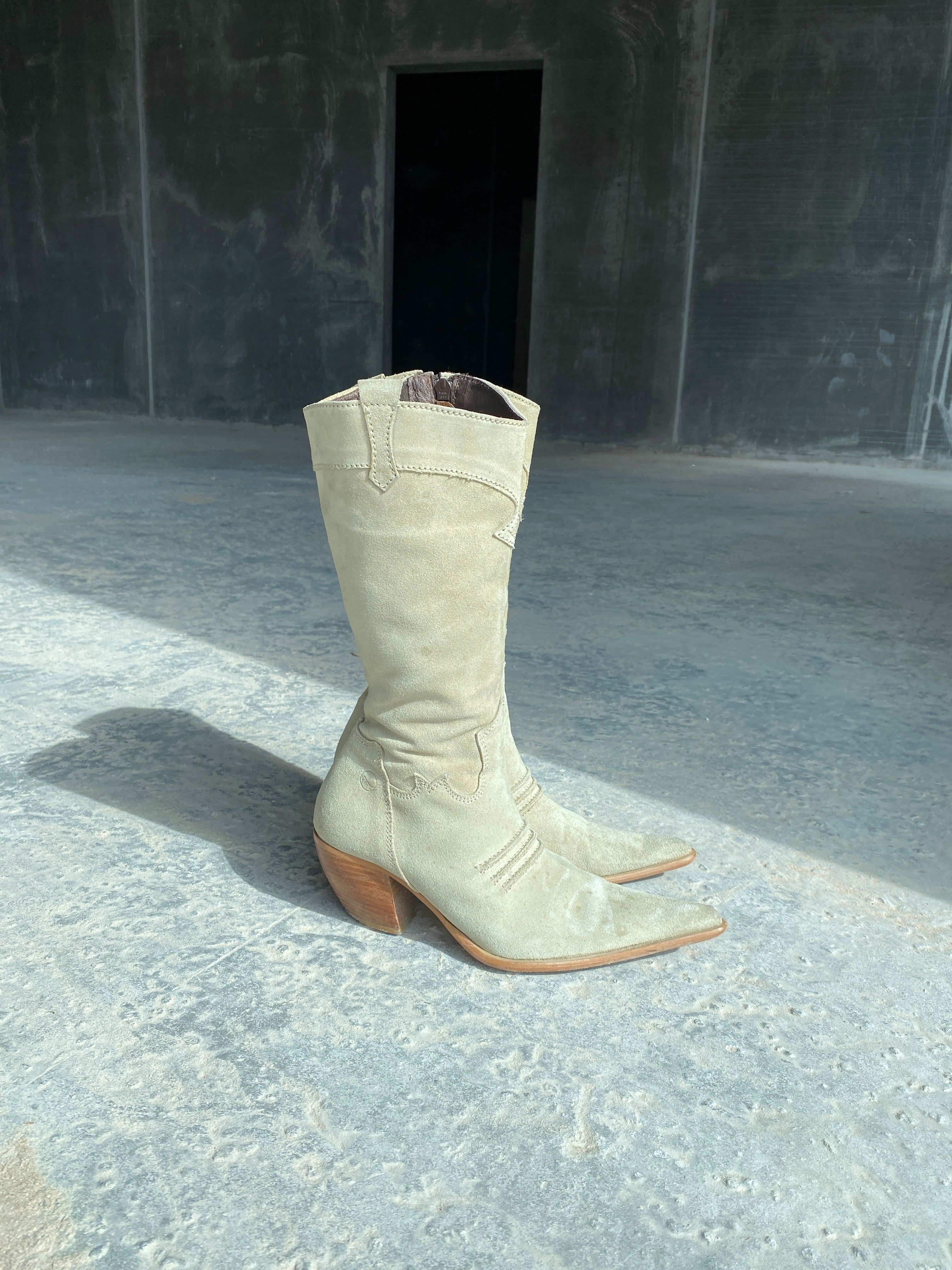 Suade Cowboy Boot