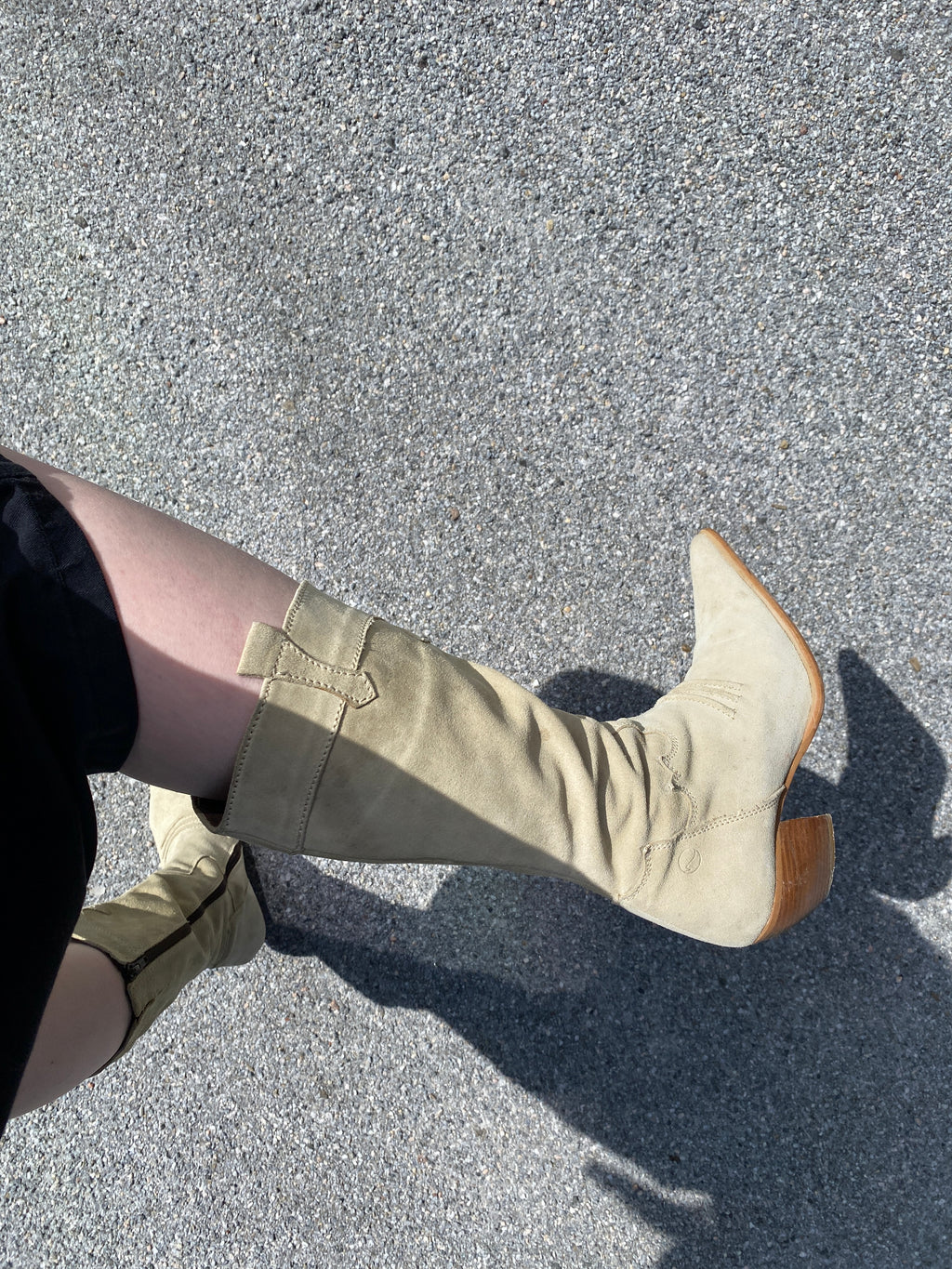 Suade Cowboy Boot